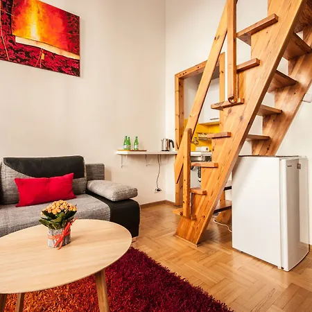 アパート Elegant Royal Castle