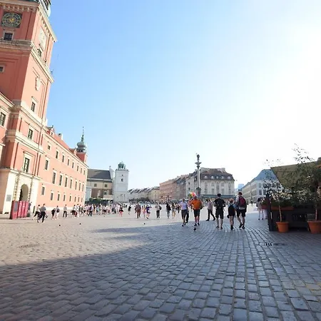 Elegant Royal Castle * ワルシャワ